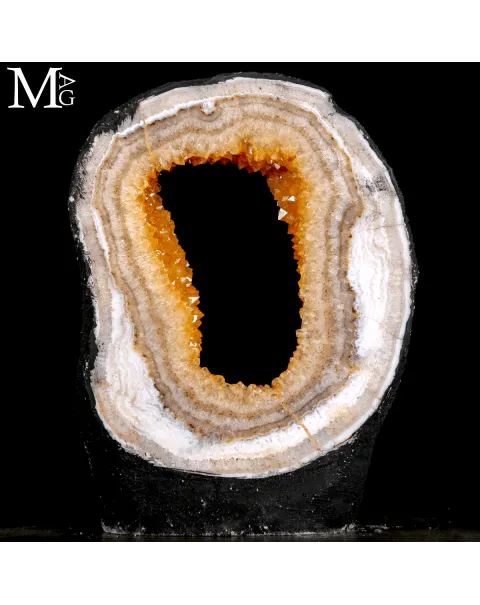 Geode di Citrino Madeira – Fetta su Base Cementizia.
