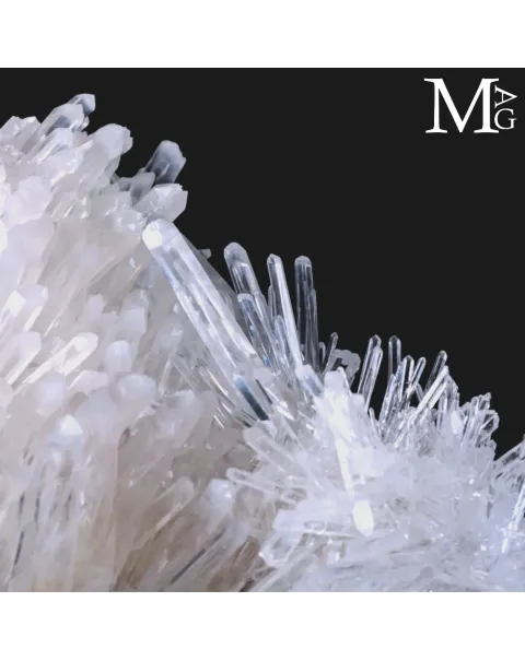 Drusa di Quarzo Aghiforme di Qualità Superiore – Santander, Colombia