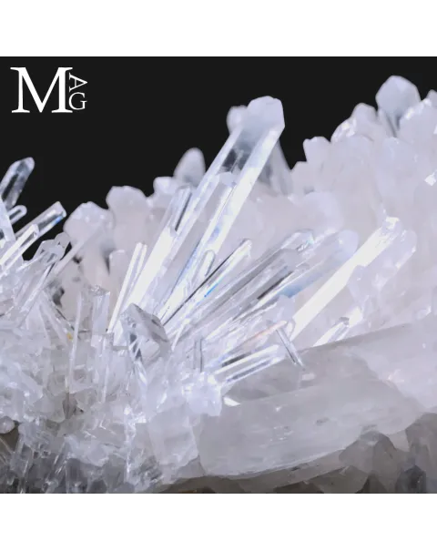 Drusa di Quarzo Aghiforme di Qualità Superiore – Santander, Colombia