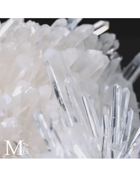 Drusa di Quarzo Aghiforme di Qualità Superiore – Santander, Colombia