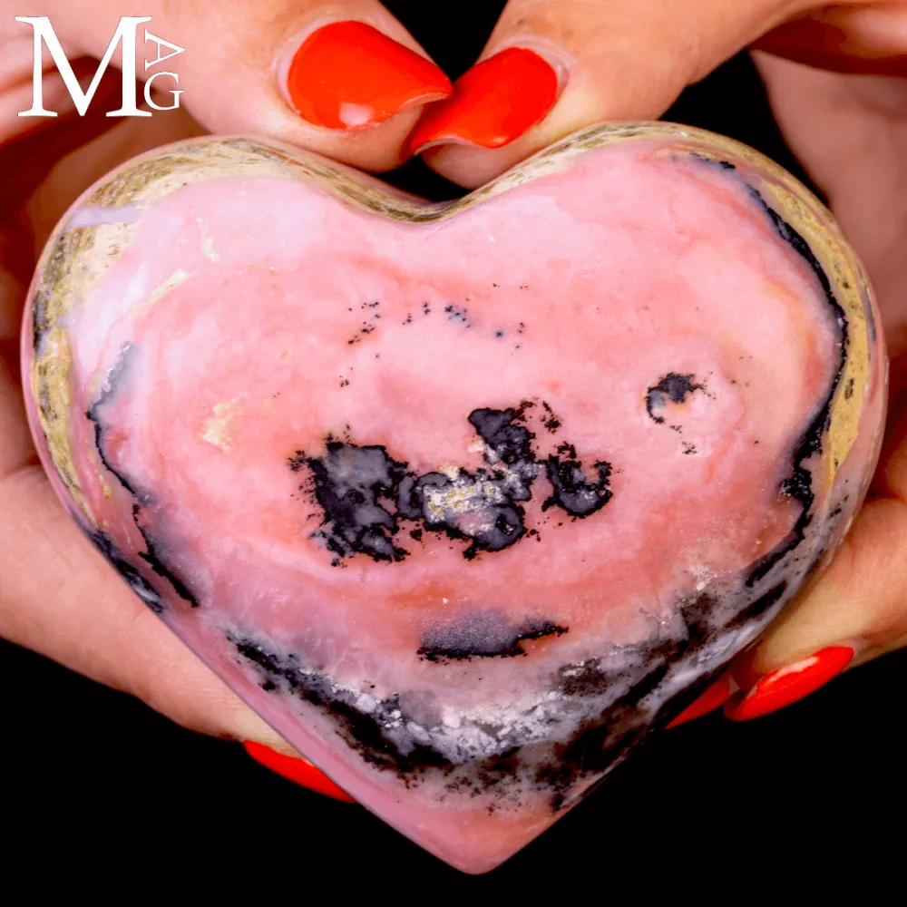 Cuore in Rodonite con In inclusioni Dendritiche – Perù