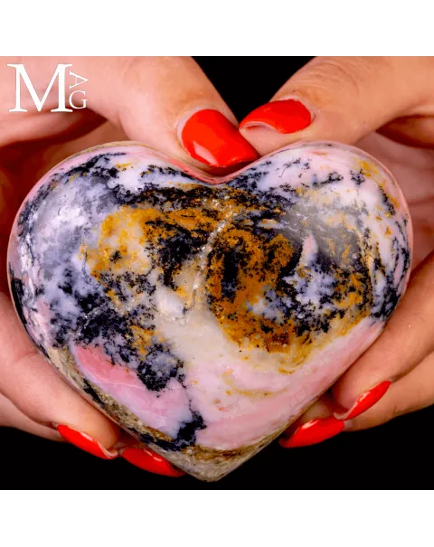 Cuore in Rodonite con In inclusioni Dendritiche – Perù