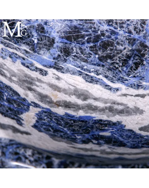 Vasca in Sodalite del Brasile