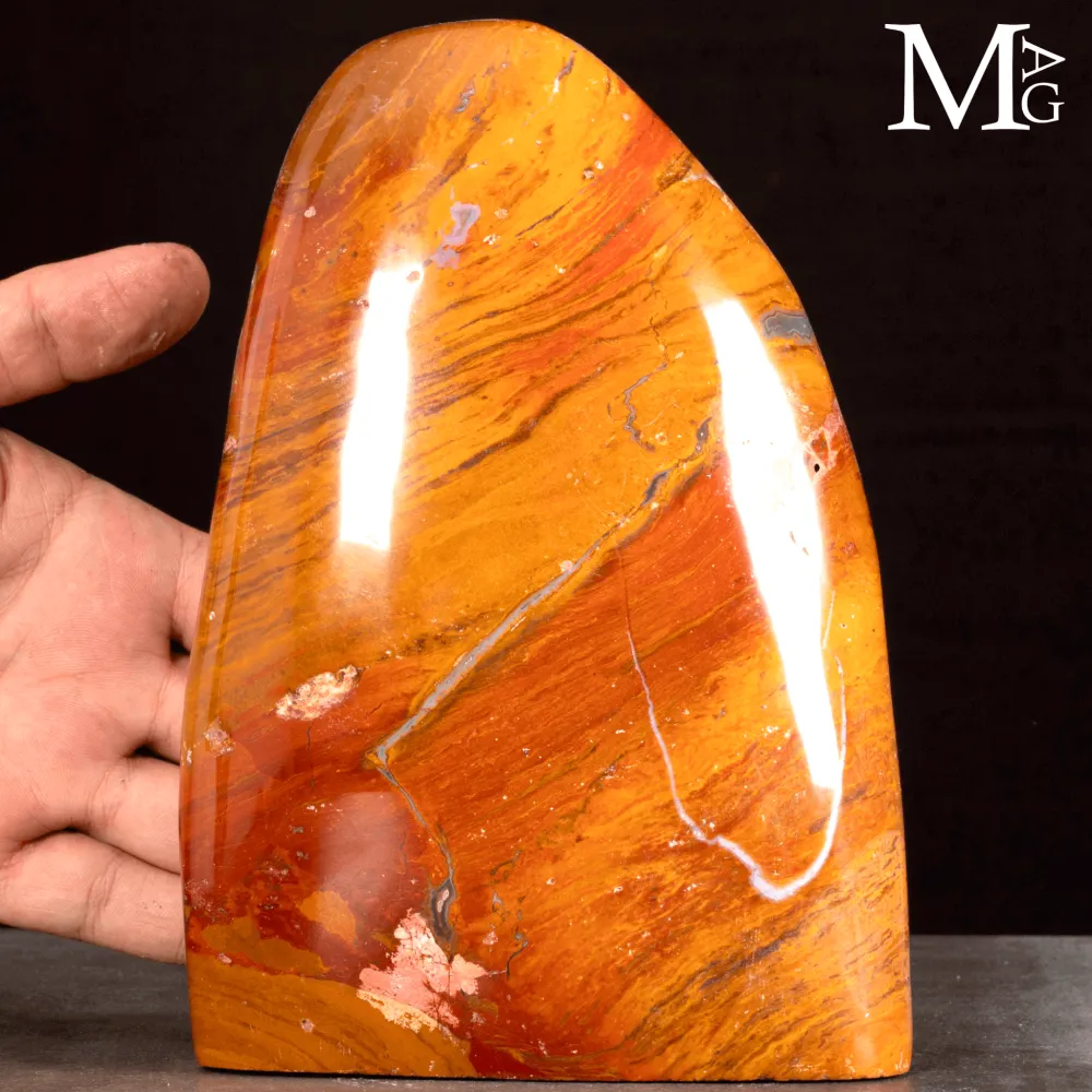 Diaspro Rosso-Arancio Agatizzato.
