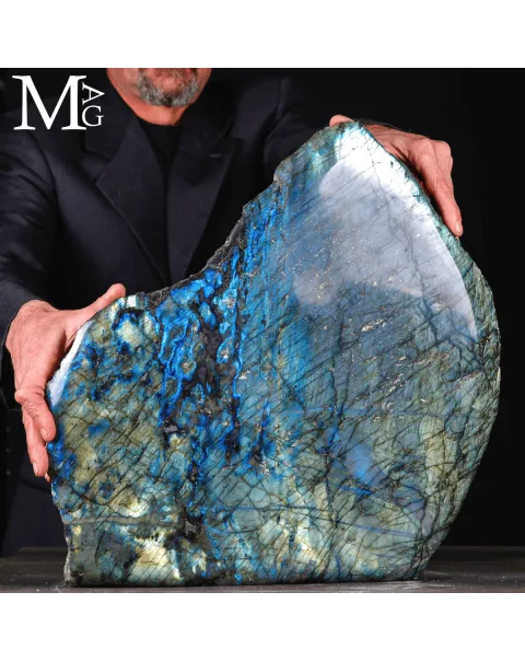 Grande Labradorite Blue and Golden Flash del Madagascar