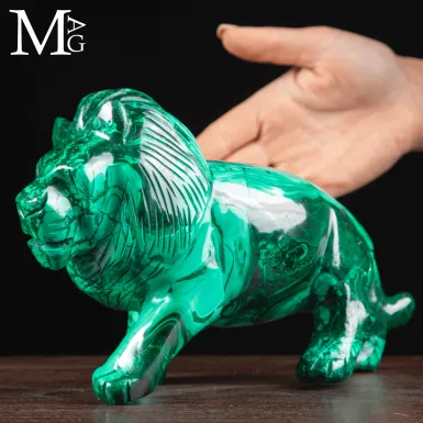 Leone in Malachite Naturale, Scultura Decorativa d...