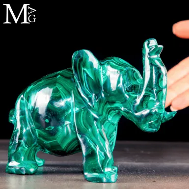Scultura di Elefante in Malachite Naturale del Con...
