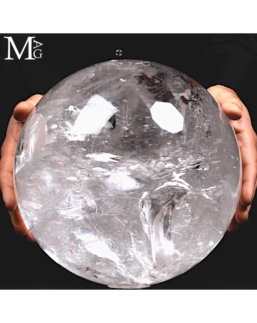 Sfera in Quarzo Ialino Gigante.