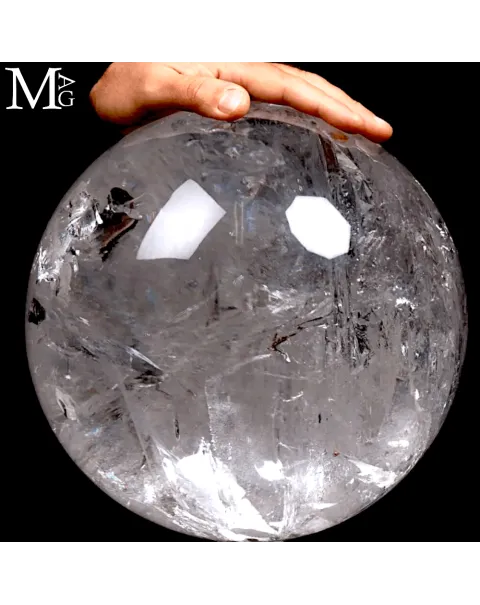 Sfera in Quarzo Ialino Gigante.