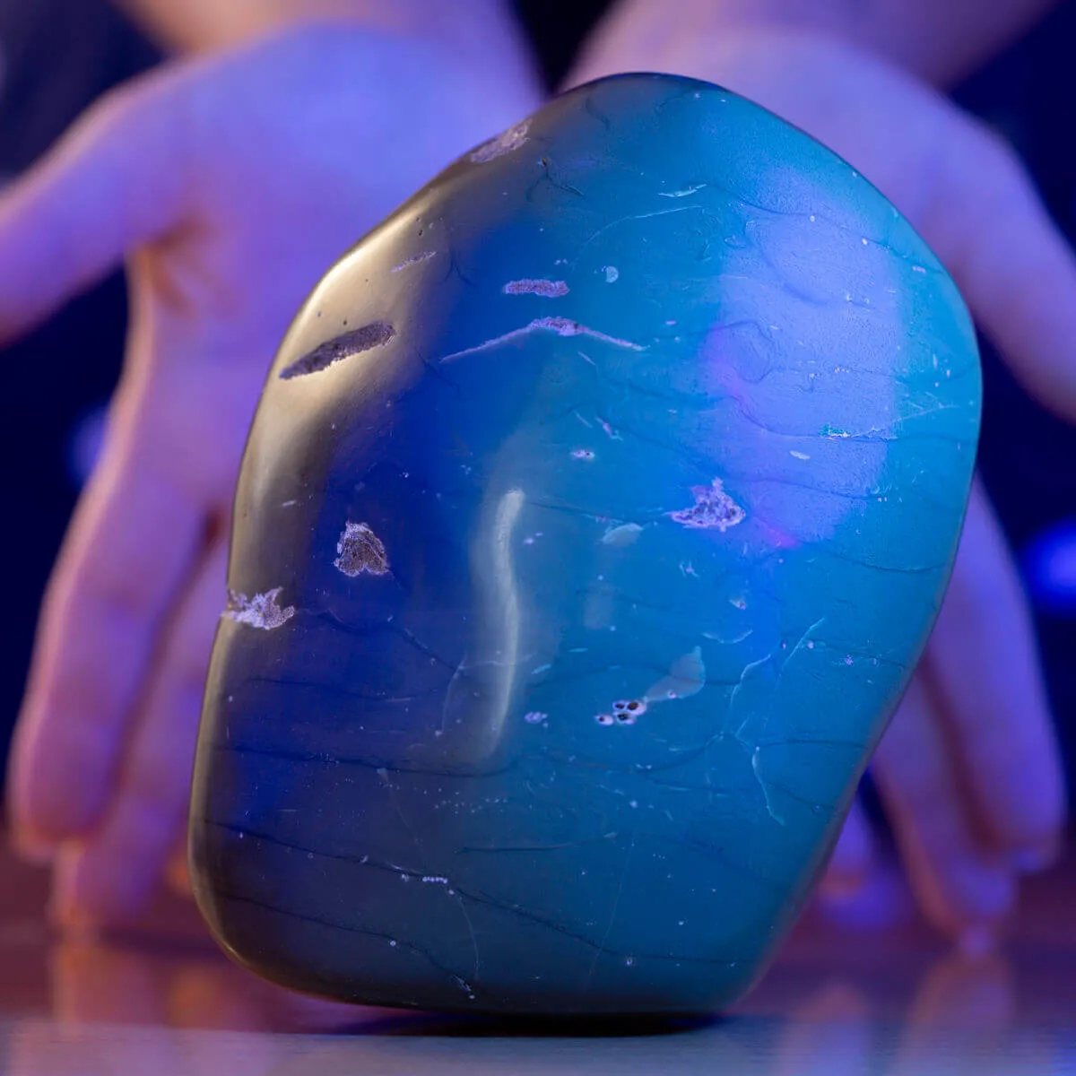 Eredità Geologica di Sumatra : Ambra Blu