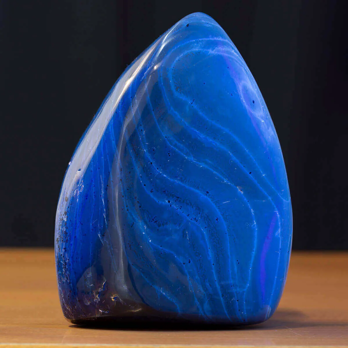 Esemplare di Ambra Blu Indonesiana da Sumatra.