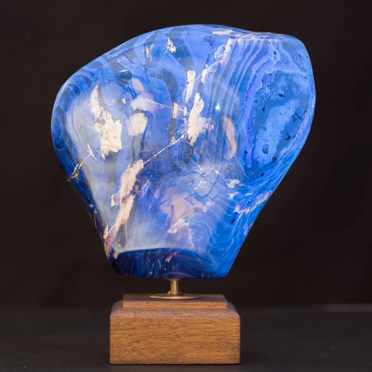 Esemplare Unico di Ambra Blu di Sumatra.