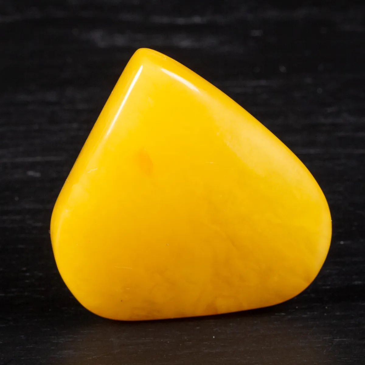 Ambra Butterscotch