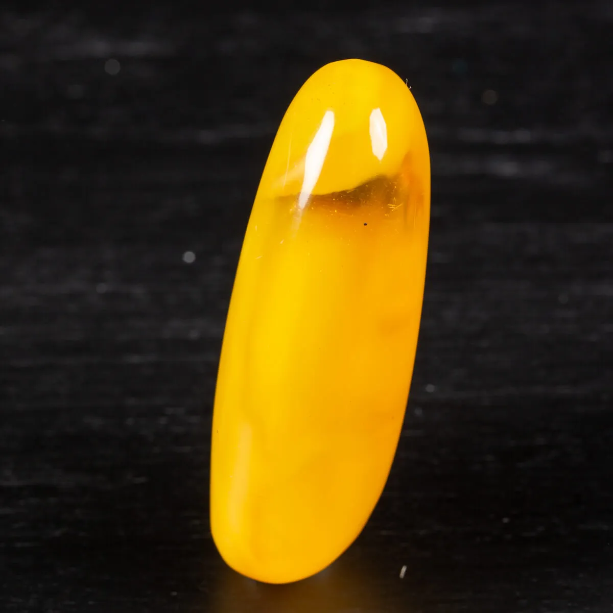 Ambra Butterscotch