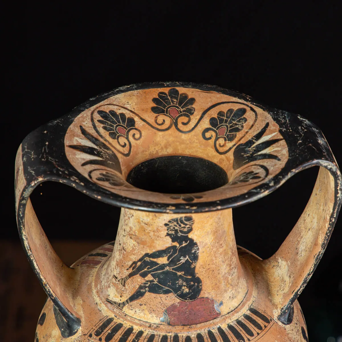 Anfora Attica a Figure Nere – Divinità e Virtù dell’Olimpo.
