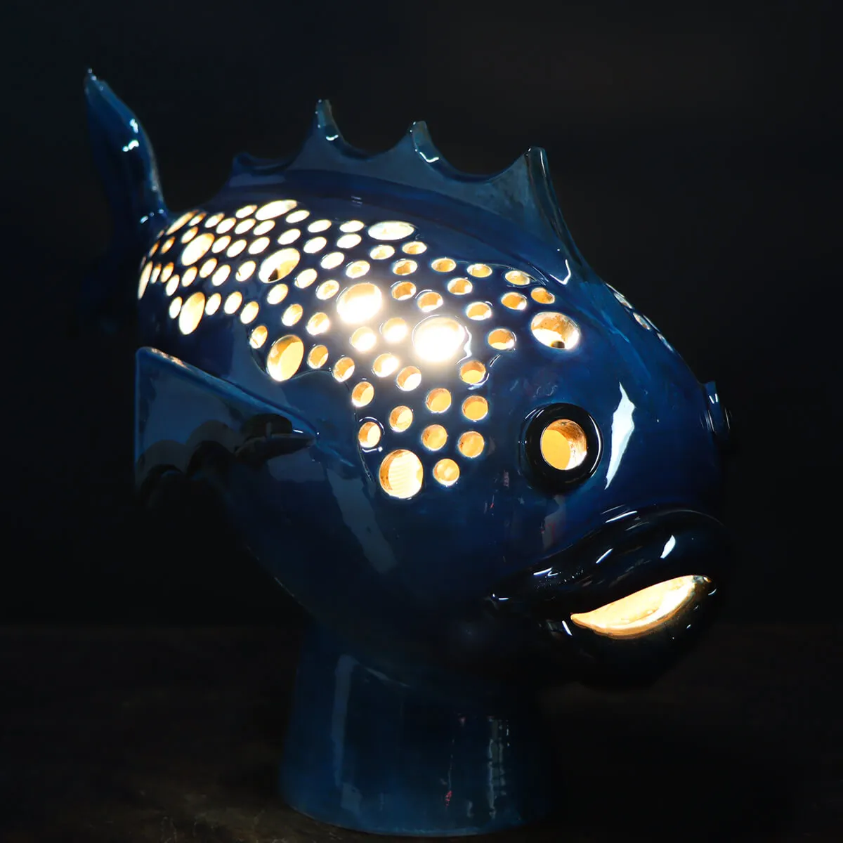 Scultura Lampada Pesce in Ceramica
