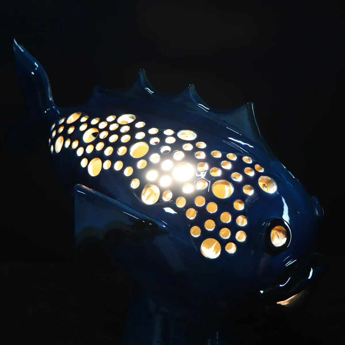 Scultura Lampada Pesce in Ceramica
