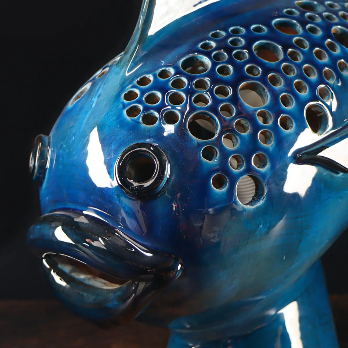 Scultura Lampada Pesce in Ceramica