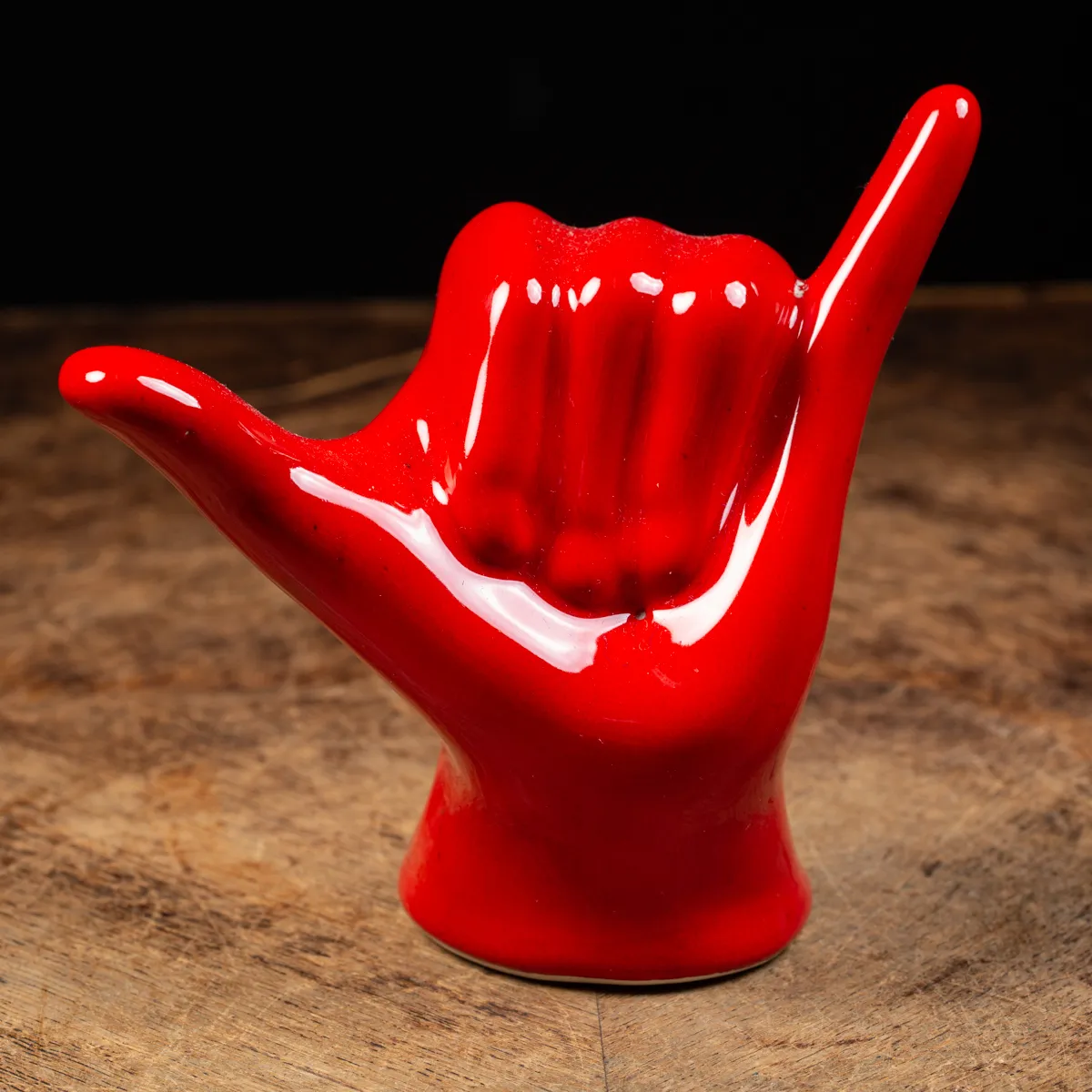 Scultura Mano Shaka (Hang Loose) Ceramica