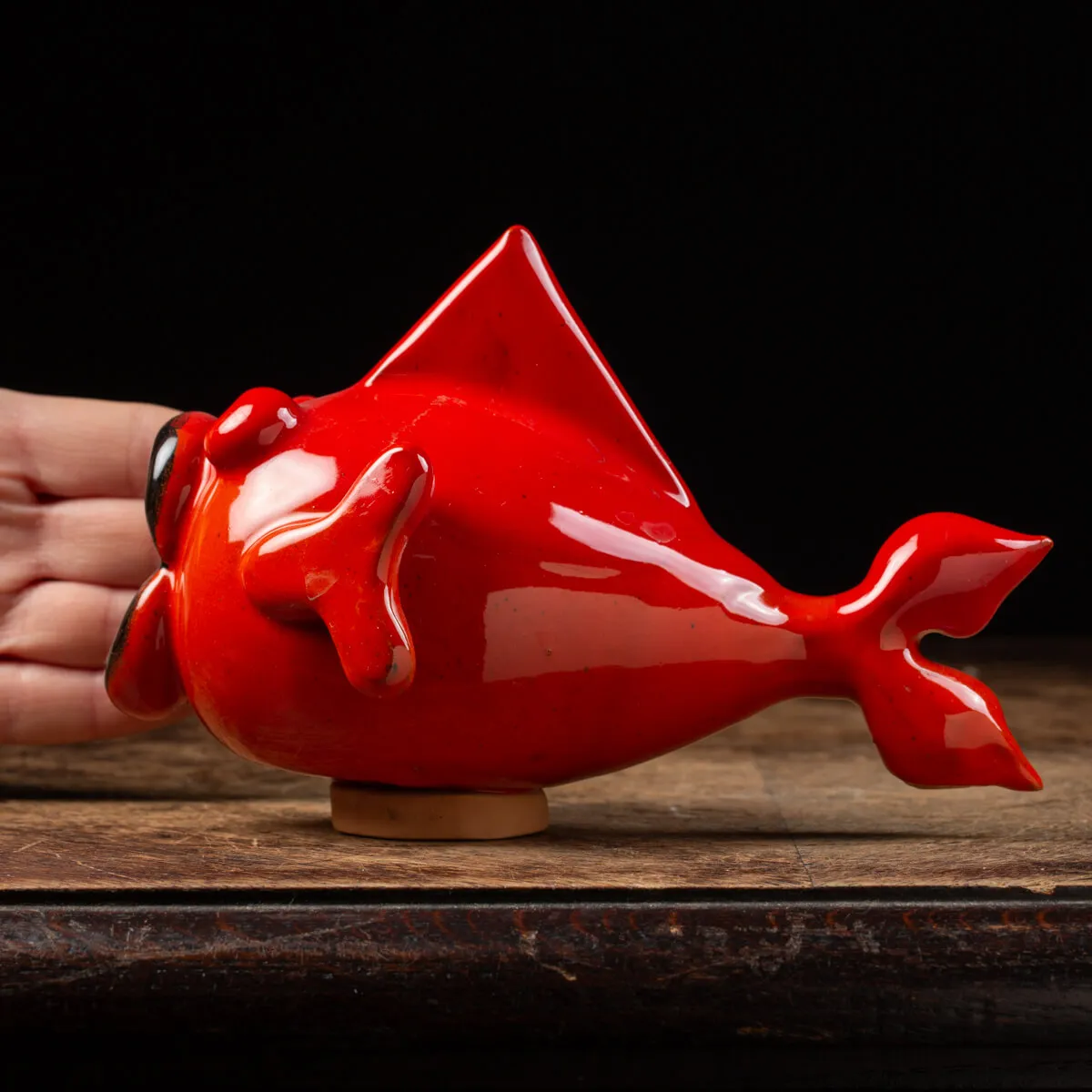 Scultura Pesce in Ceramica