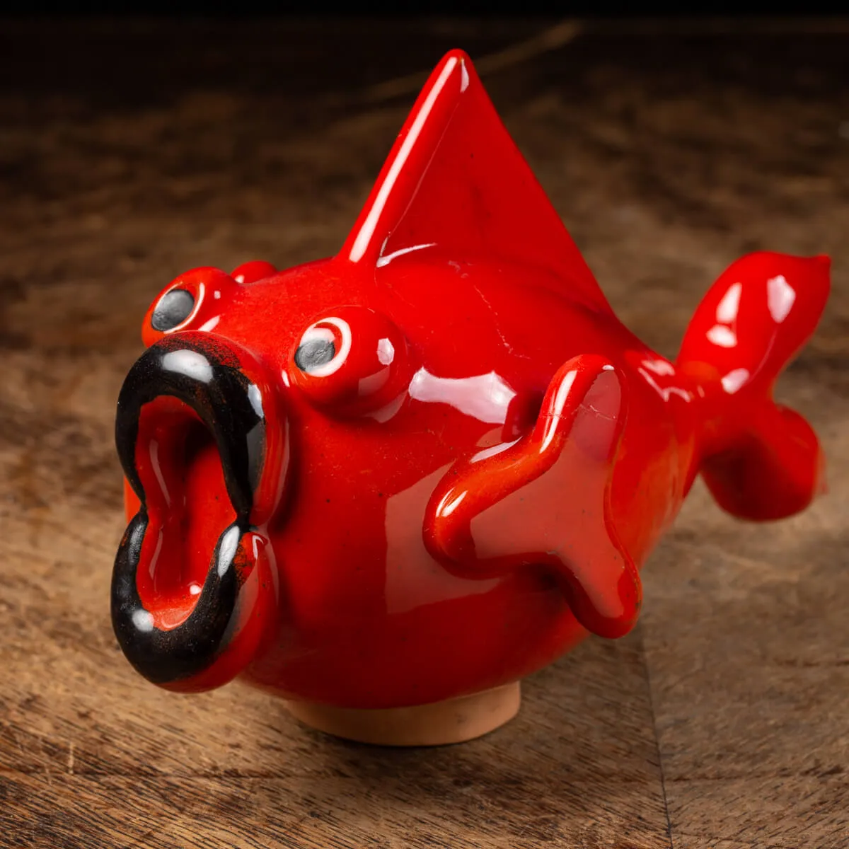Scultura Pesce in Ceramica
