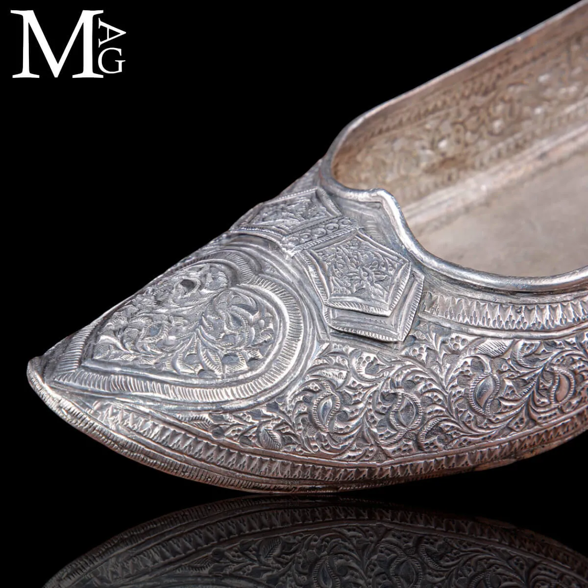Scarpe da cerimonia in Argento – India circa 1860.