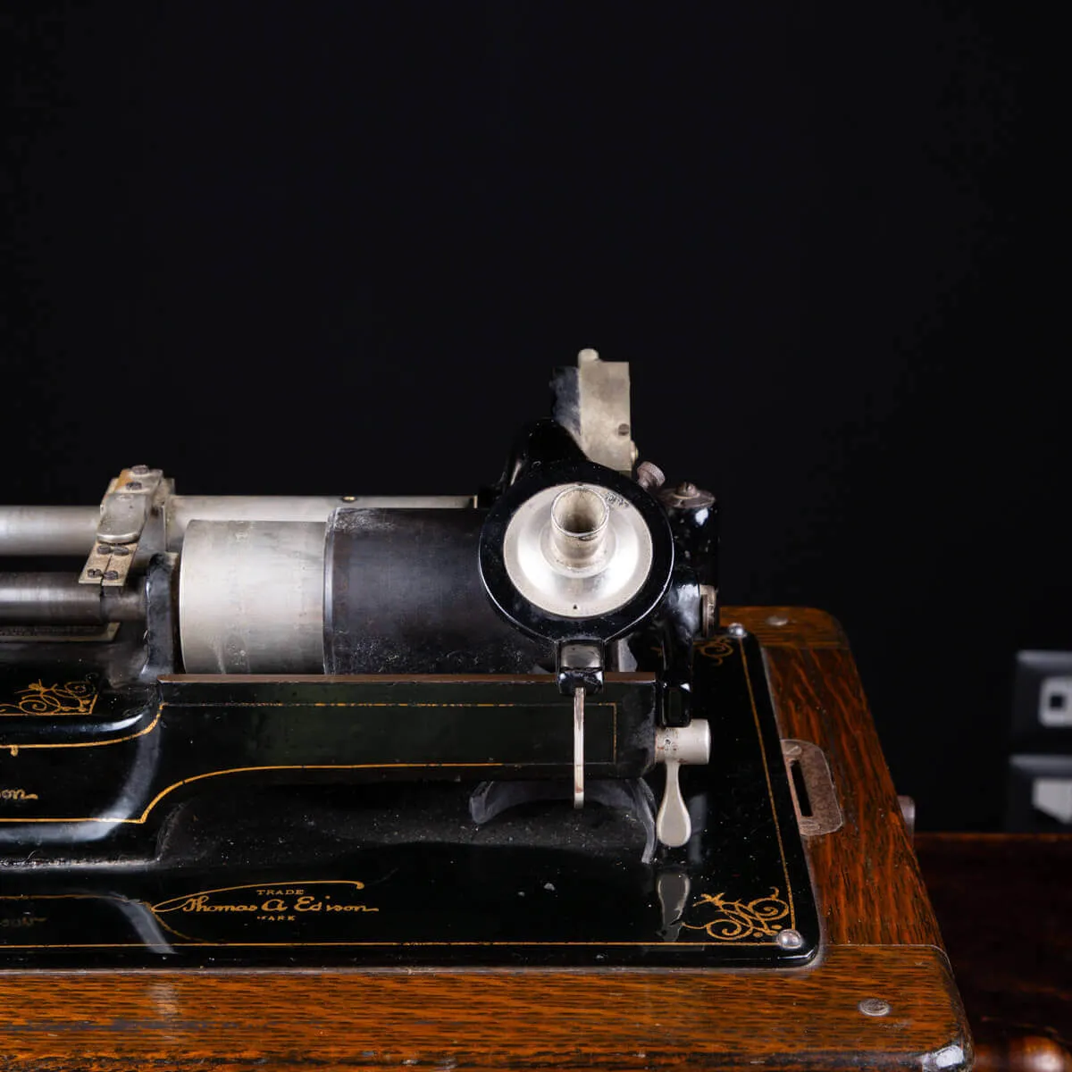 Fonografo Edison con tromba extra large, 1901-1903