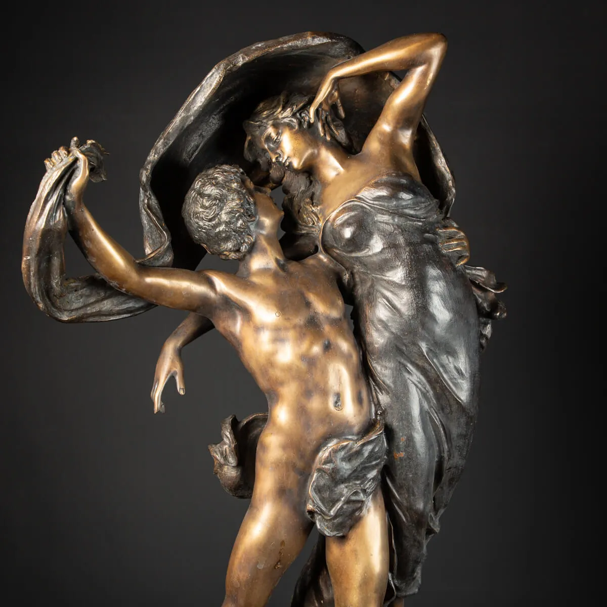 Scultura Bronzo Amore al Vento
