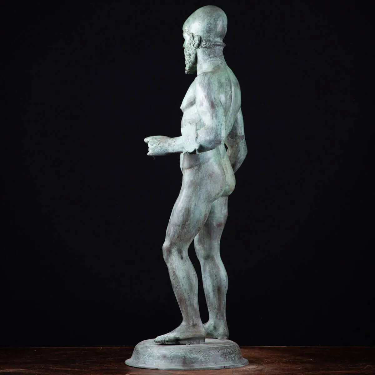 Repliche dei Bronzi di Riace: Maestria Artistica e Tradizione Antica.