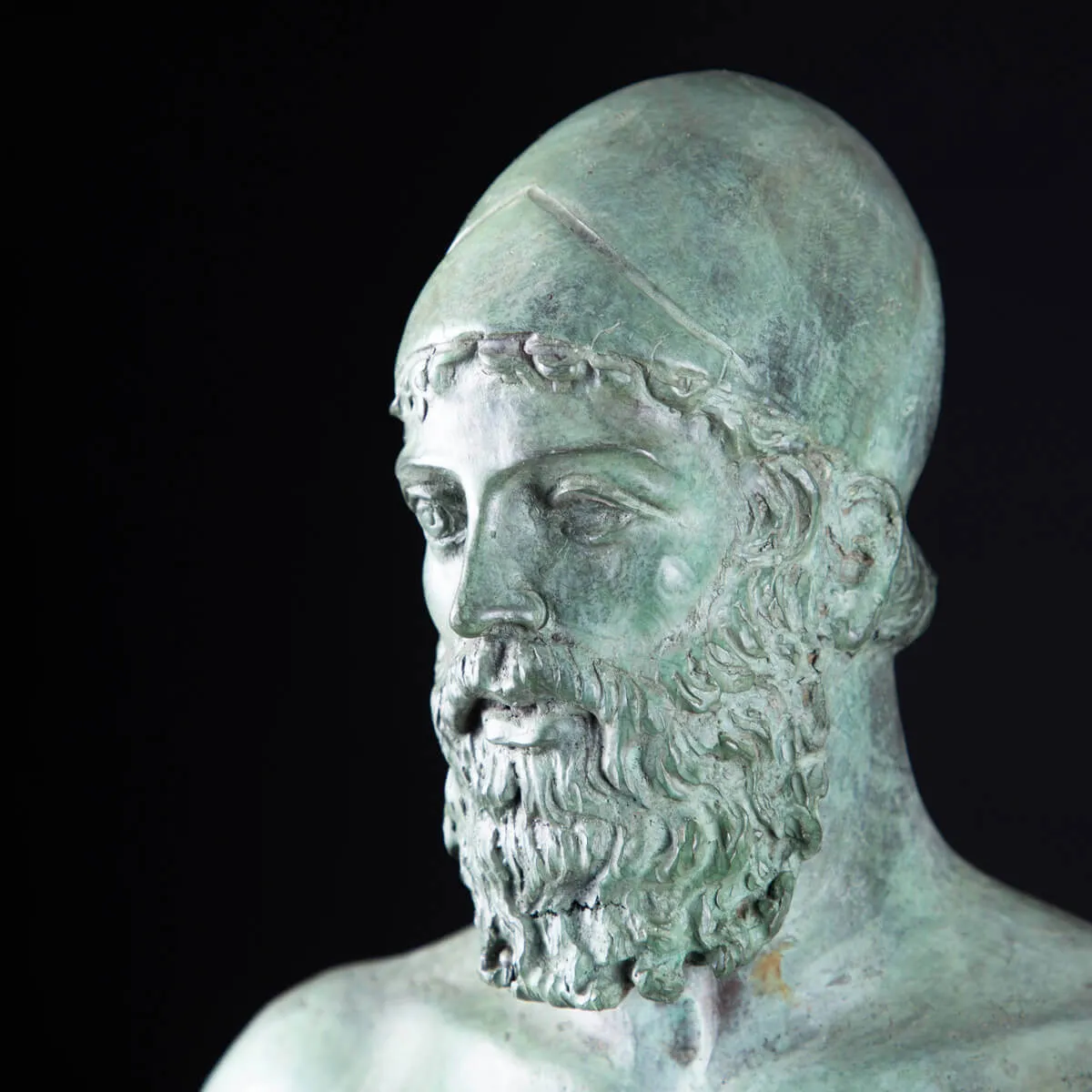 Repliche dei Bronzi di Riace: Maestria Artistica e Tradizione Antica.