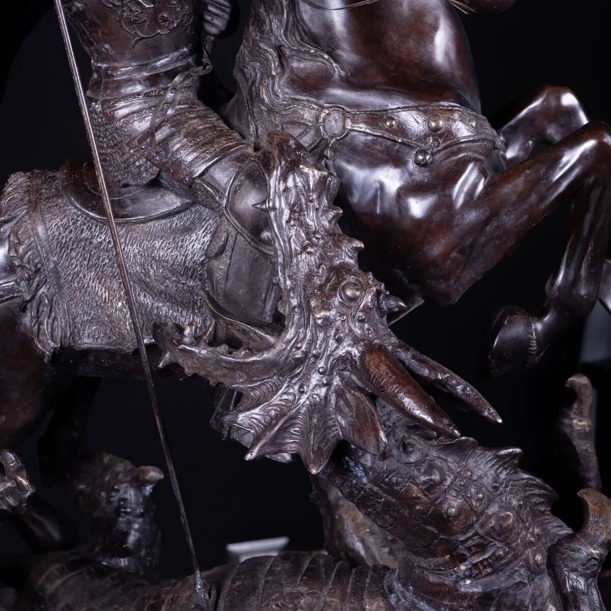 Scultura in Bronzo - San Giorgio e il Drago.