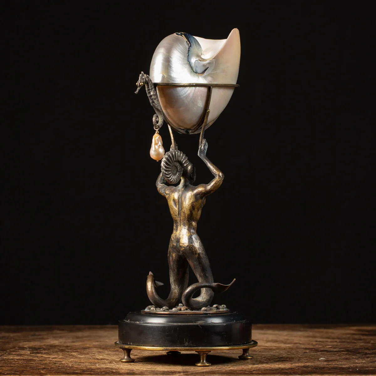Scultura Bronzo Tritone con Nautilus
