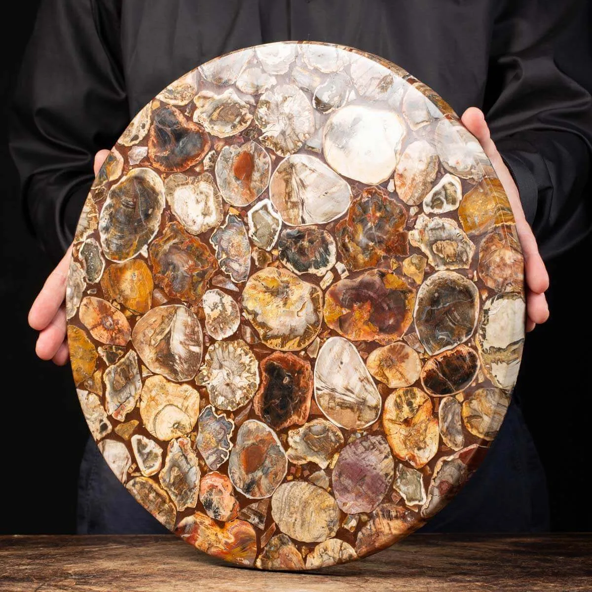 Tavolino in Legno Fossile Pietrificato