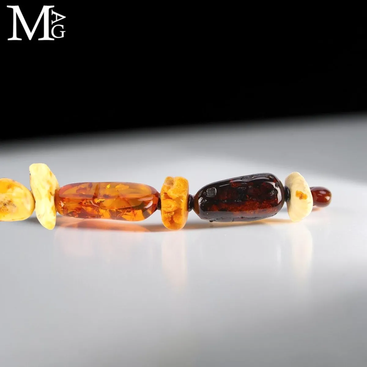 Collana d'Ambra Baltica: Eleganza della Naturale.