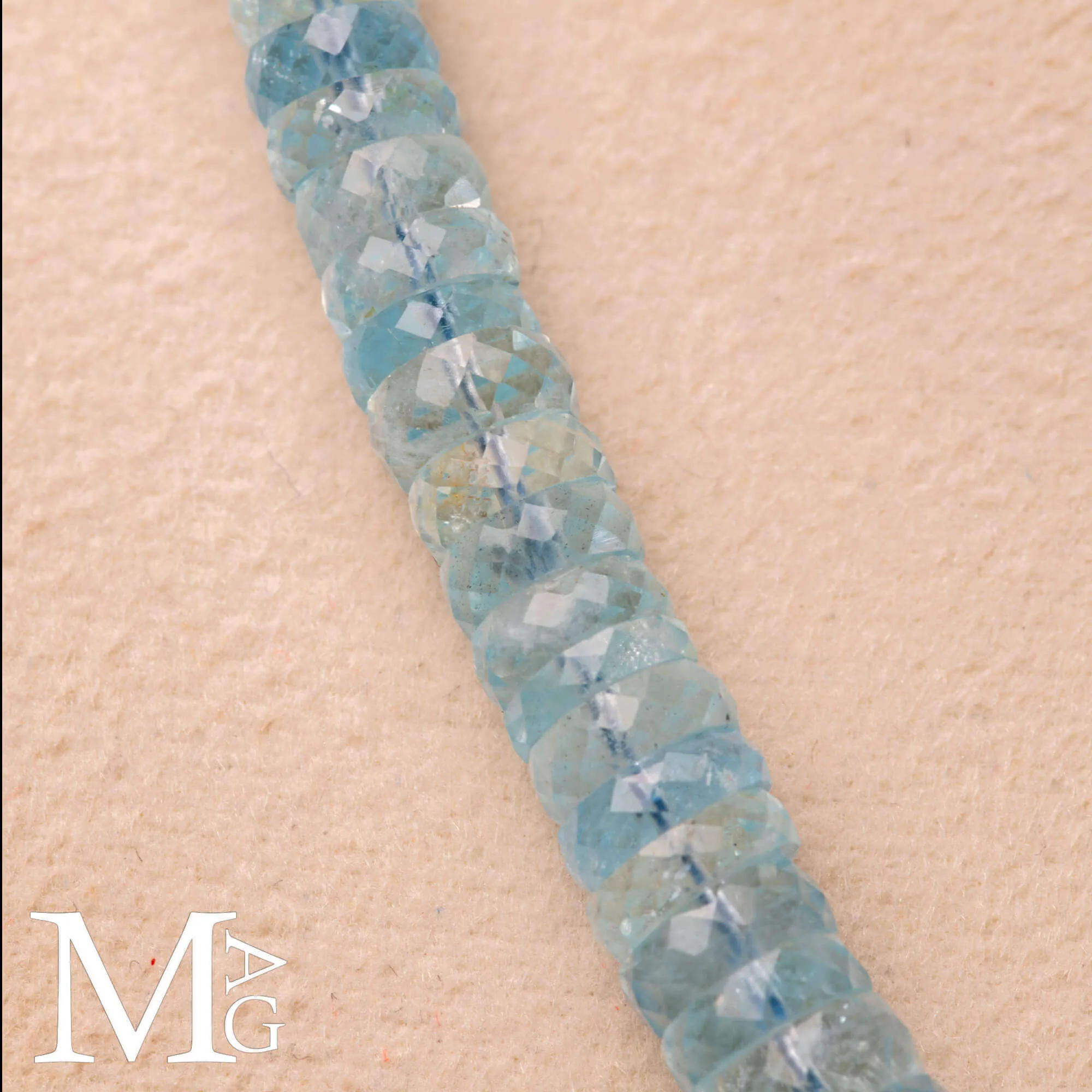 Collana in Acquamarina Naturale – Rondelle Sfaccettate.