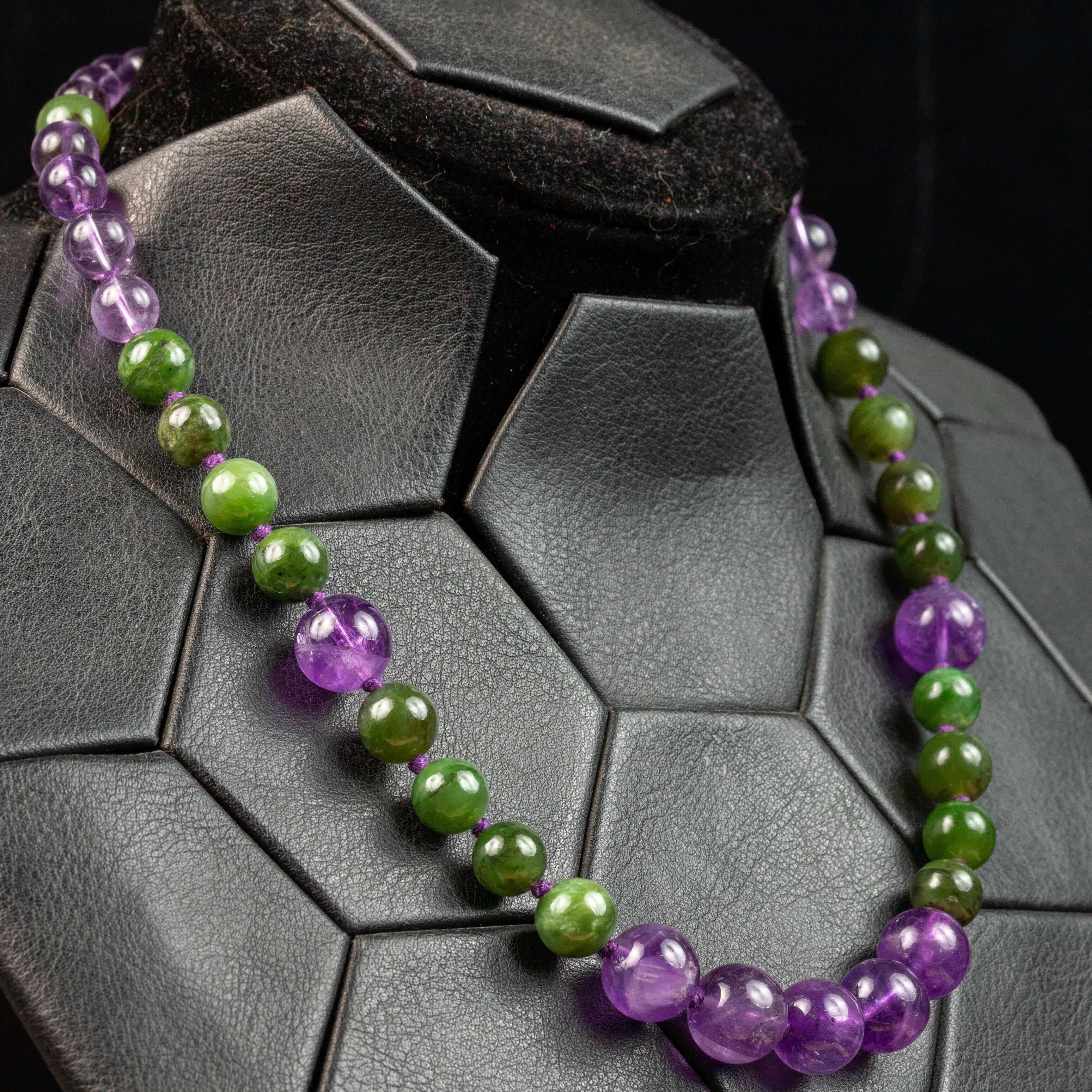 Collana di Giada Verde e Ametista Viola.