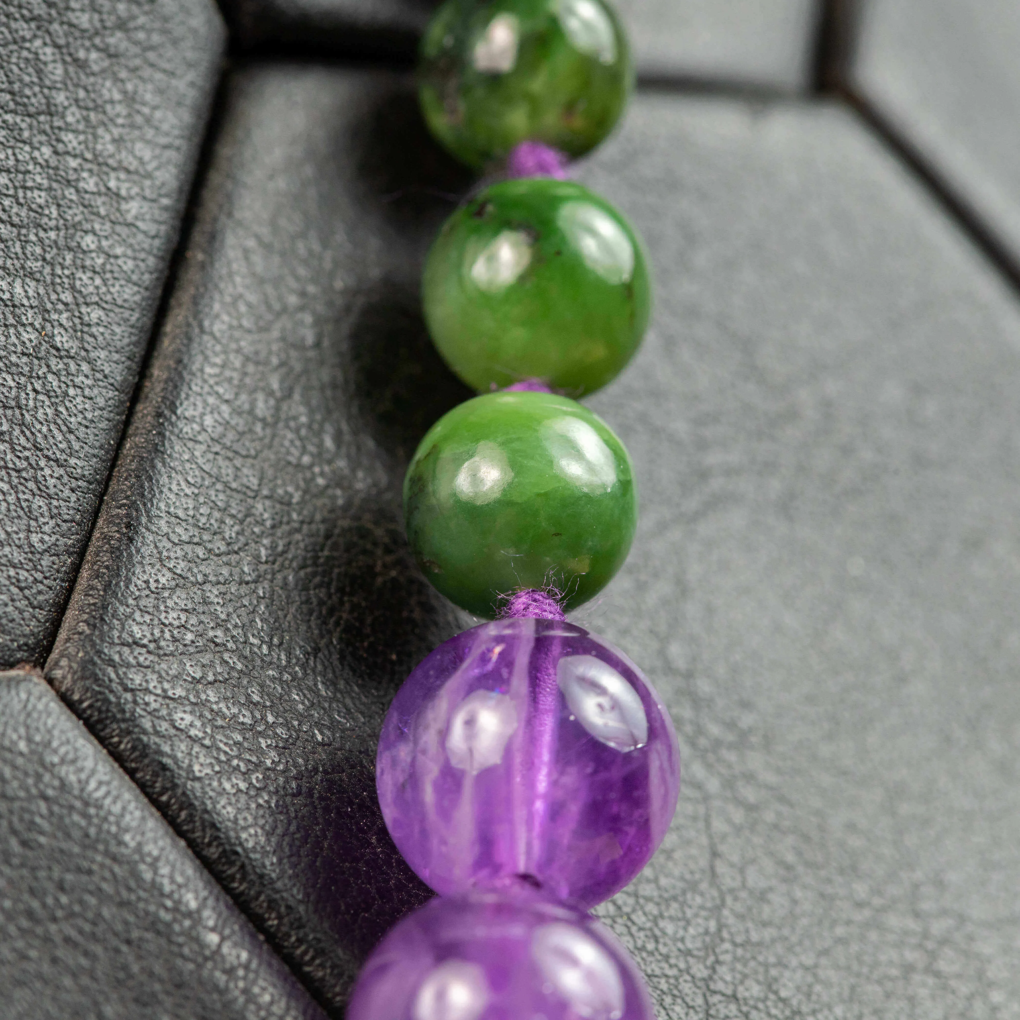 Collana di Giada Verde e Ametista Viola - Colori della Natura.