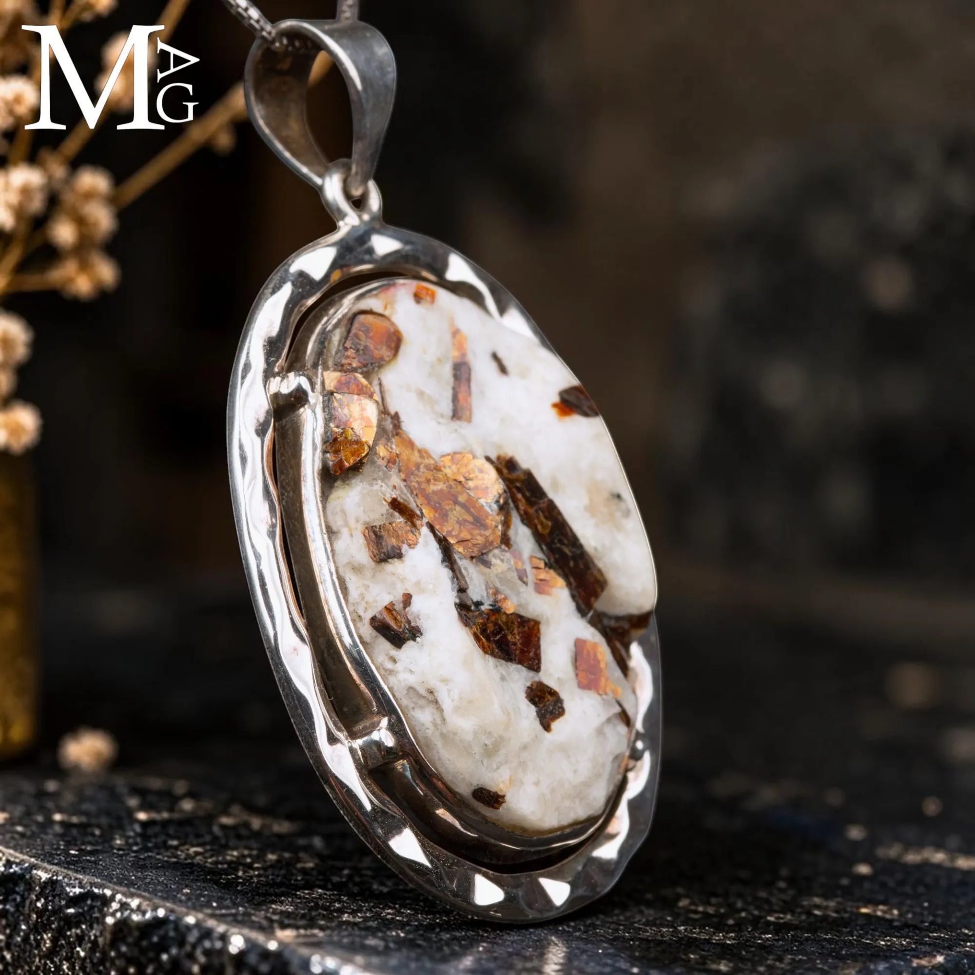 Ciondolo in Argento con Astrophyllite Naturale.
