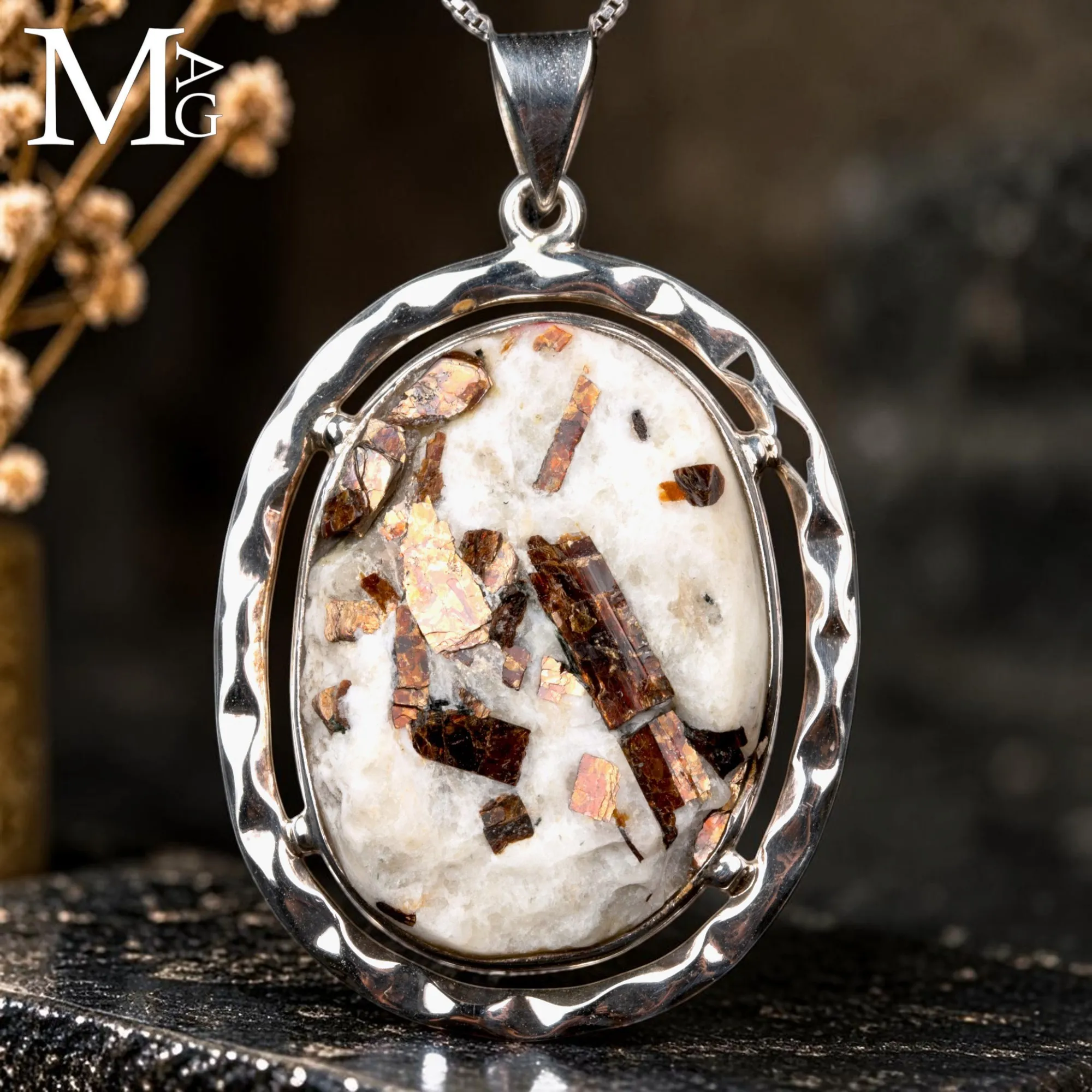 Ciondolo in Argento con Astrophyllite Naturale.
