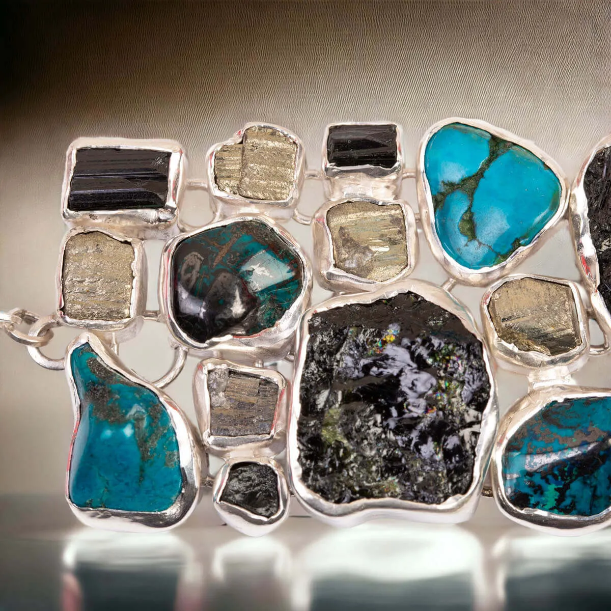 Elegante bracciale con Gemme