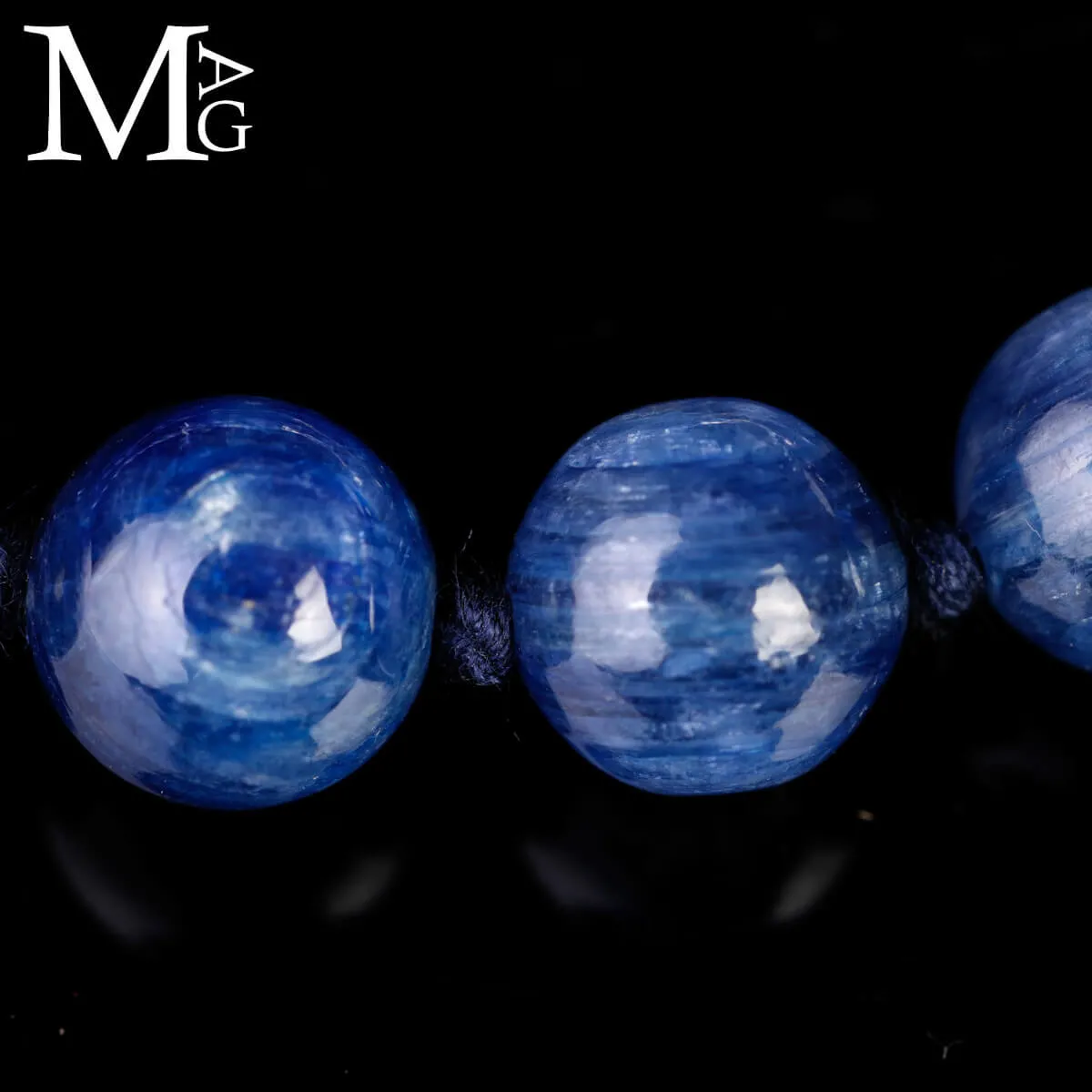 Collana in perle di Cianite africana – Eleganza blu intenso