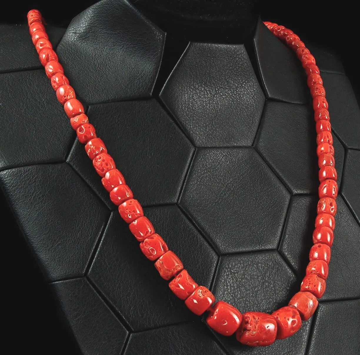 Collana in Corallo Rosso del Mediterraneo – Sardegna