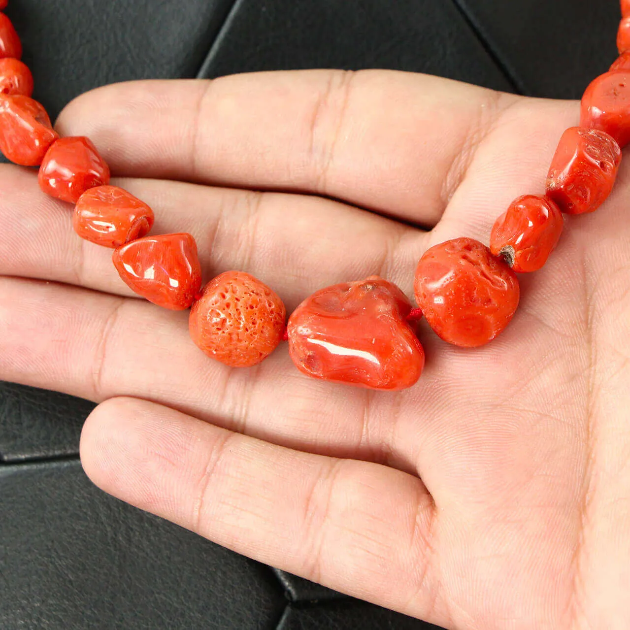 Collana in Corallo Rosso di Sardegna.