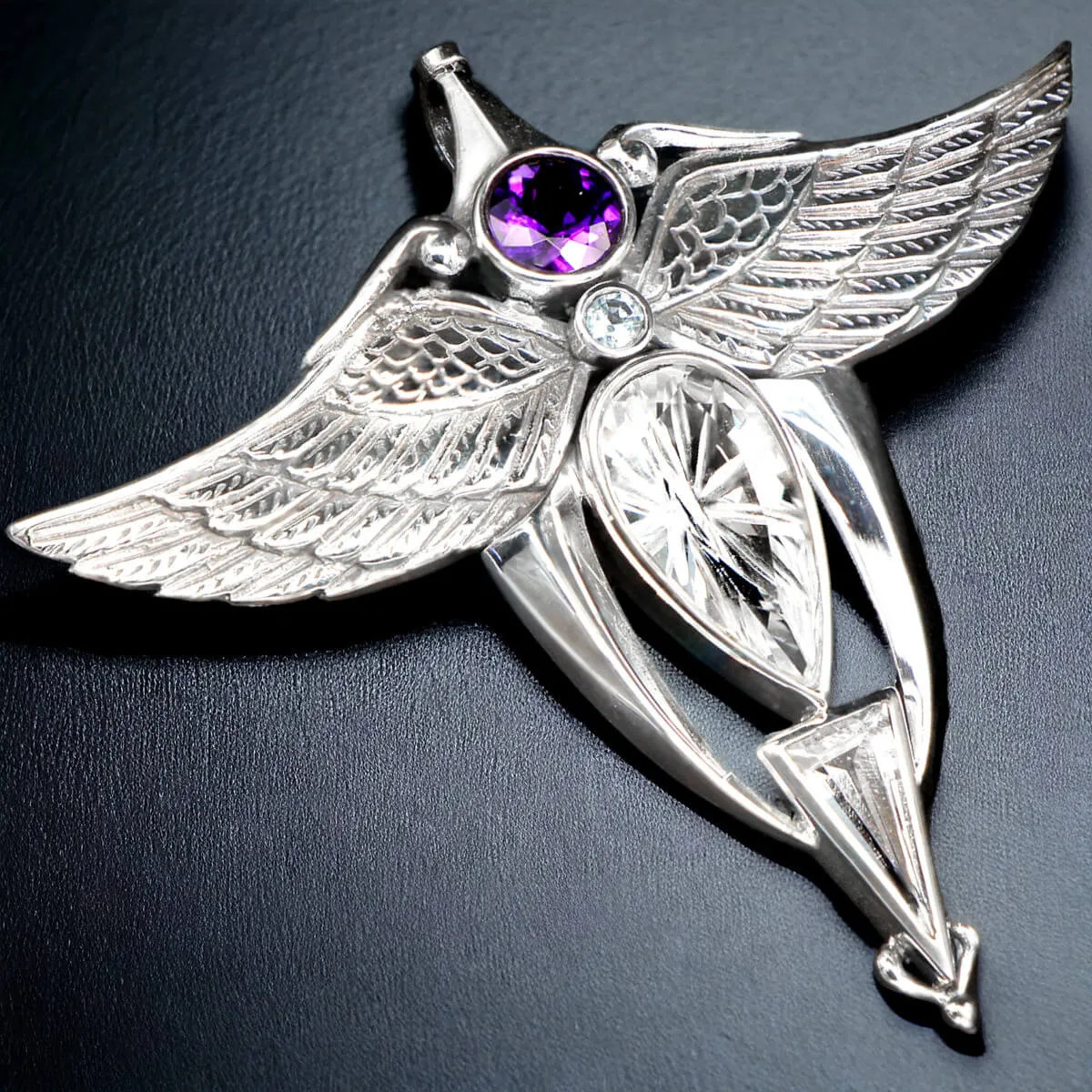 Ciondolo in Argento: Guardiano delle Stelle.