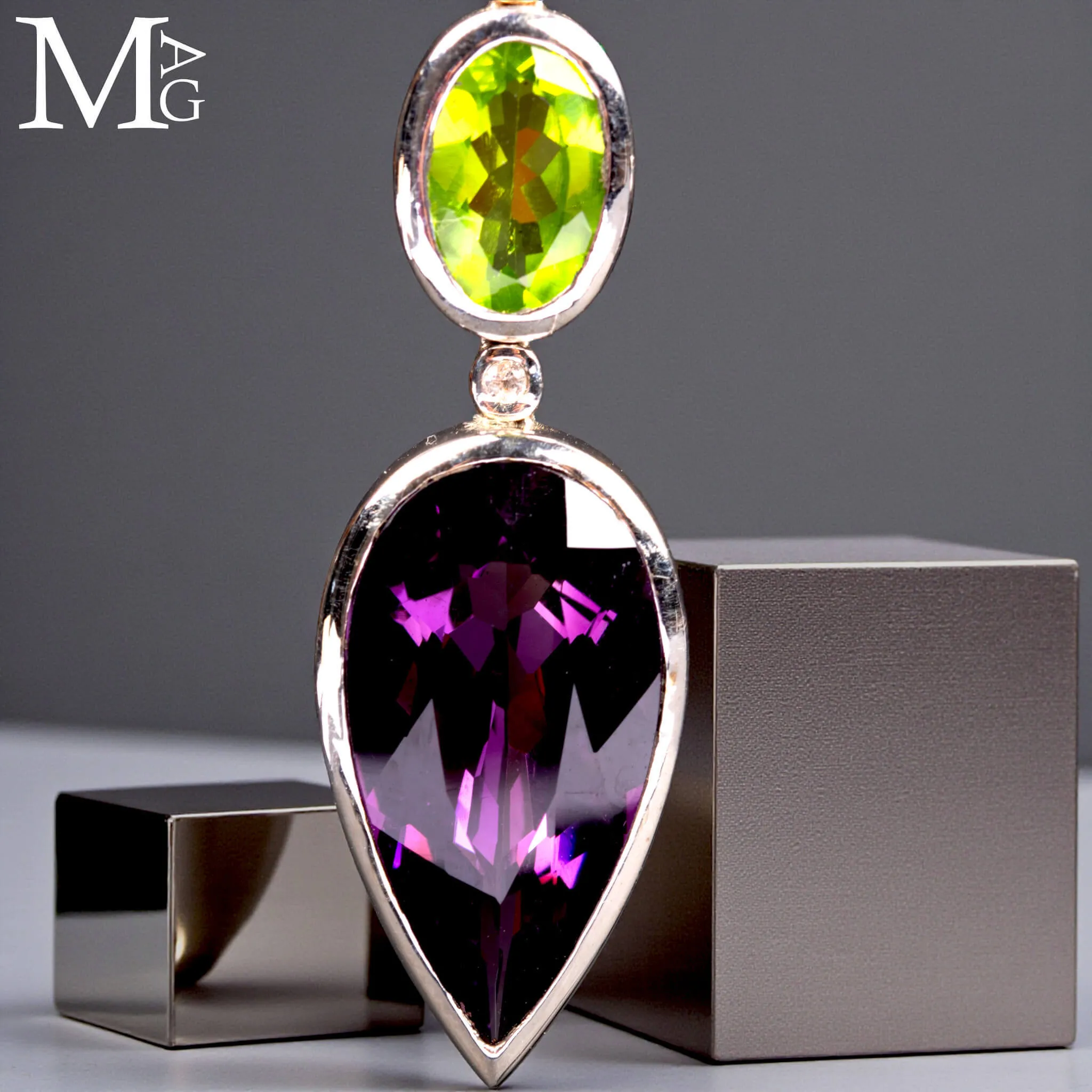 Orecchini - Ametista Boliviana - Peridoto - Granato e Diamanti.