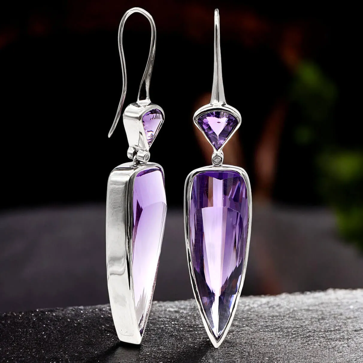 Un’espressione di stile: Ametiste Boliviane e Diamanti.