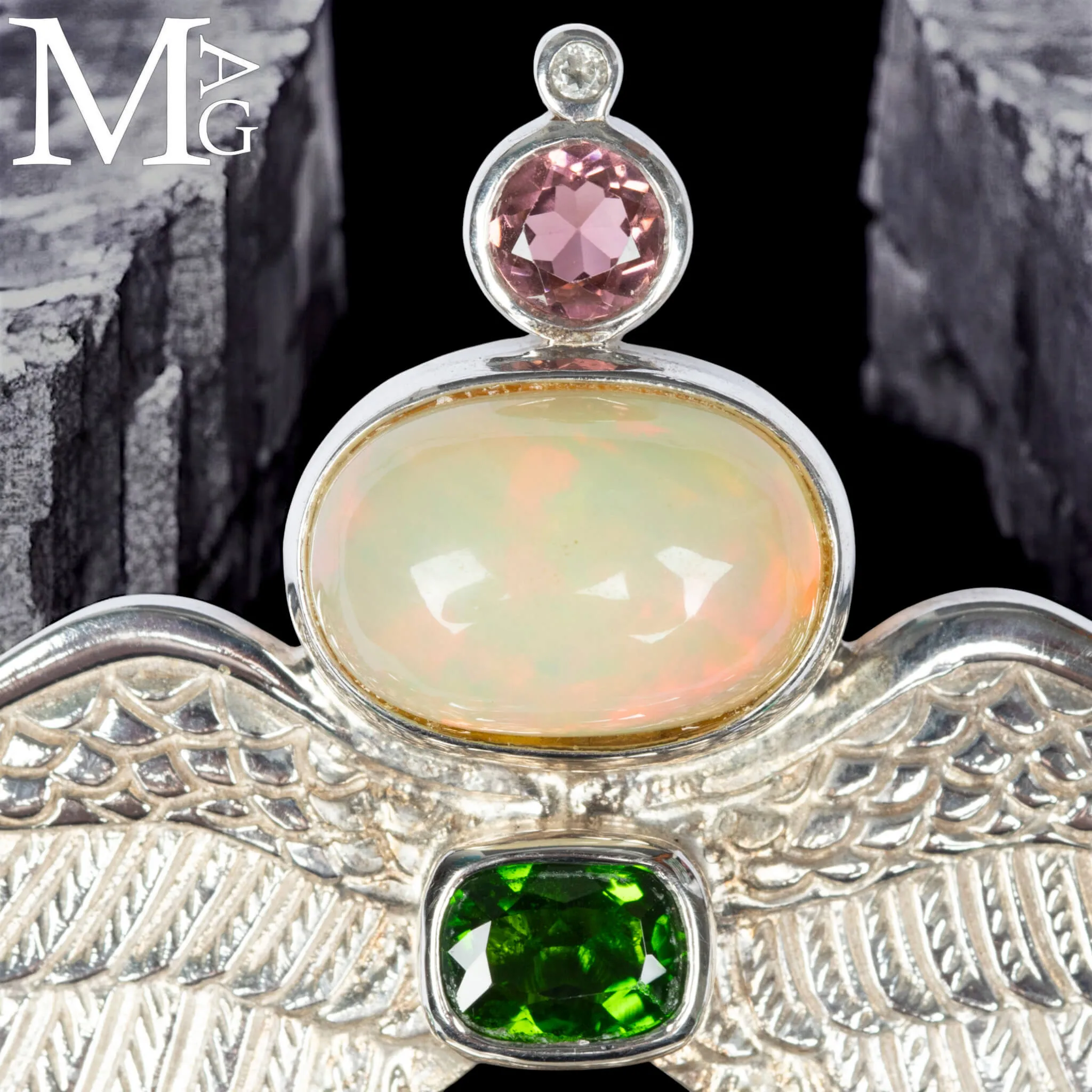 Collier Faraonico – Opale Etiope, Ametista Boliviana, Quarzo Lemuriano “Manifestation”, Tormalina e Amazzonite