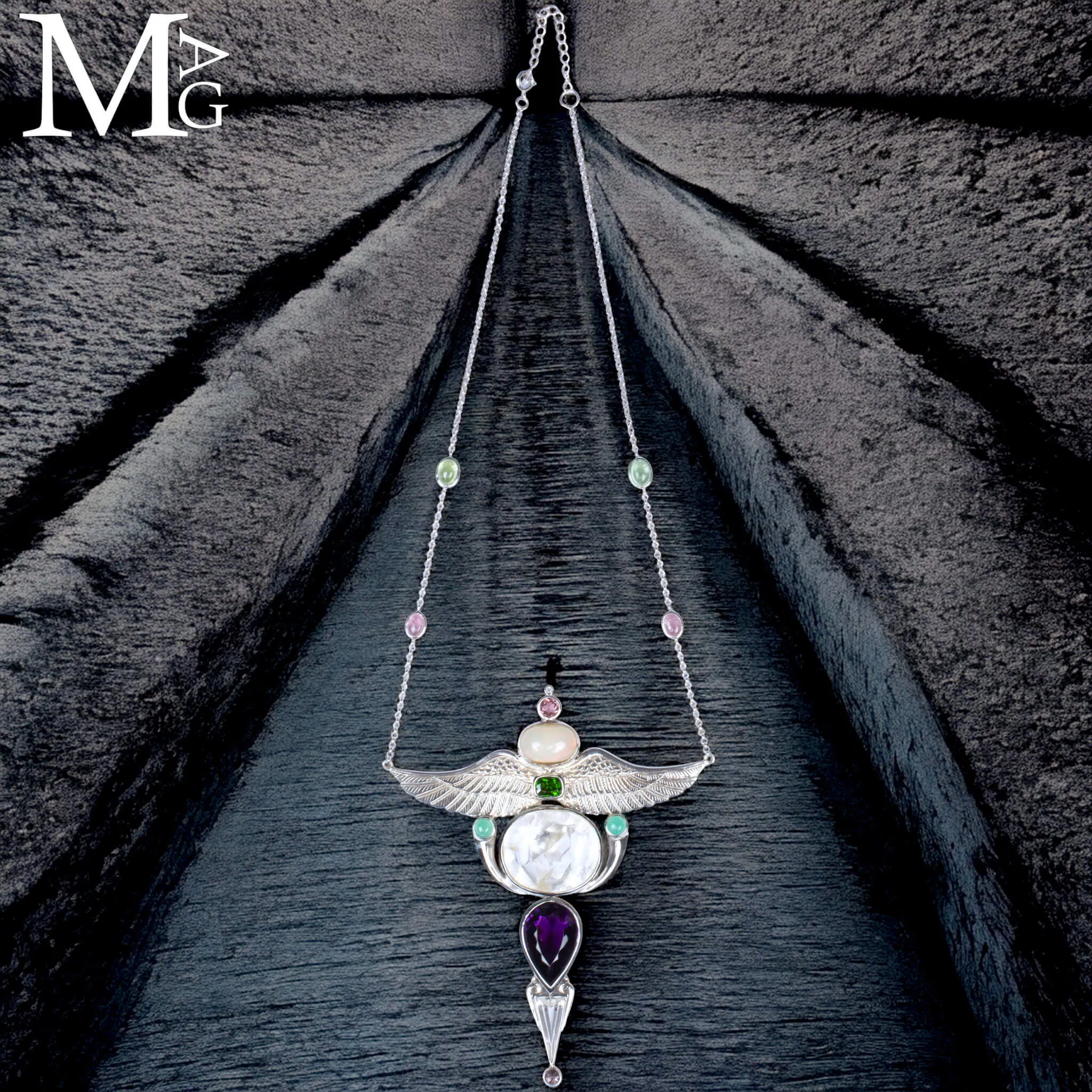 Collier Faraonico – Opale Etiope, Ametista Boliviana, Quarzo Lemuriano “Manifestation”, Tormalina e Amazzonite