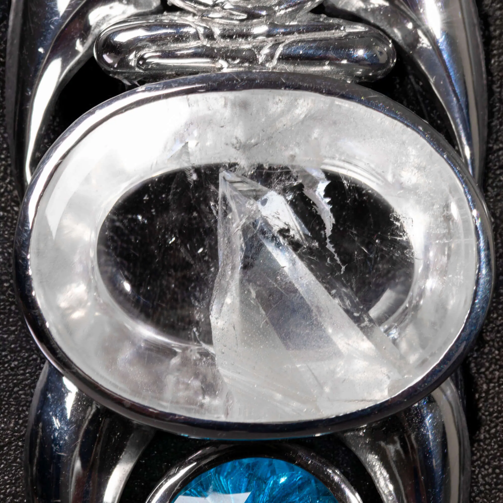 Custode di Luce: Manifestation Quartz - Topazio Swiss Blue - Tanzanite - Smeraldo Colombiano - Diamante.