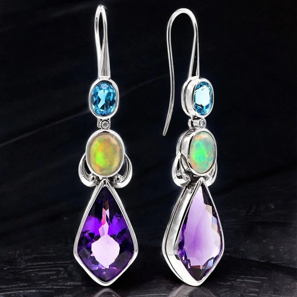Orecchini in Argento con Opale, Diamante, Ametista e Topazio.